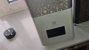 как правило пользоваться увлажнителем воздуха Electrolux