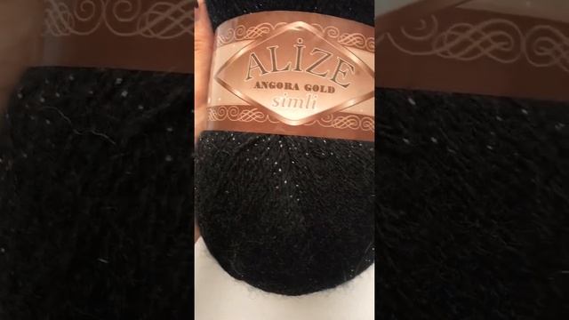 Подробный обзор пряжи Alize Simli Angora Gold(с люрексом) №60 Черный