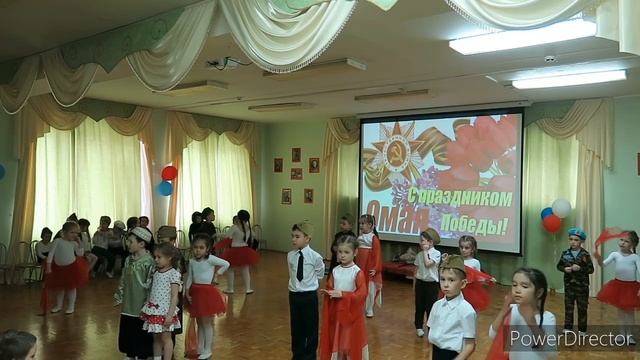 День победы. Радость нашего дома М.Карим. Театр смотреть онлайн