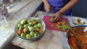 Зелёные помидоры по- корейски на зиму.  Просто и вкусно!