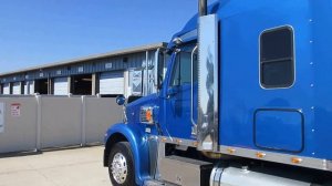 2008 Freightliner Coronado with Century 5230