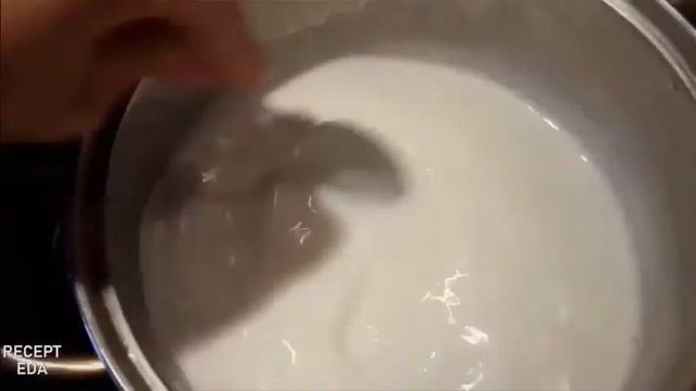 Манная каша на молоке
