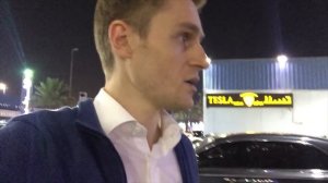 Салон Tesla в Дубае. Илон Маск. обзор тесла модель х, model 3, model s.