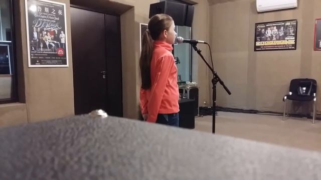 Sweet dreams❤Пение разными голосами смотреть онлайн