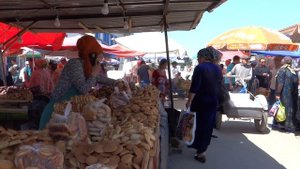 Панчшанбе базар со стороны гостиницы. Худжанд. Таджикистан.