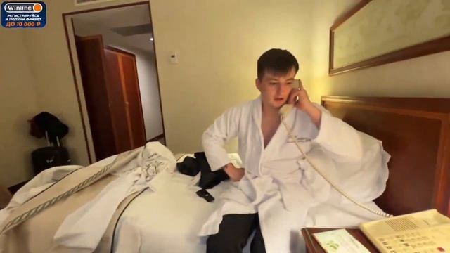 ЗЛОЙ УГАРНО ЗАКАЗЫВАЕТ ЕДУ смотреть онлайн