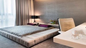 Кровать с ящиками или кровать подиум | Топ 5 достоинств и недостатков