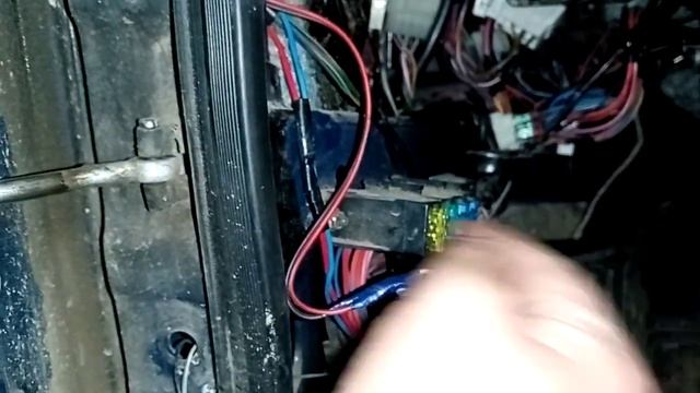 Если не включается вентилятор нива 21214