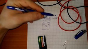 Простейшая прозвонка с кроны, двух светодиодов и двух щупов с мультиметра