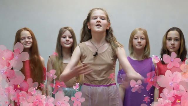 "Единственной на свете" - видео-поздравление ко Дню матери от читателей детской библиотеки. смотреть онлайн