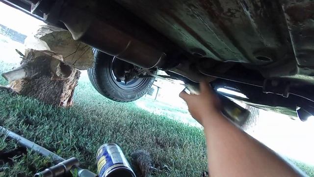 УДАЛЯЕМ КАТАЛИЗАТОР//РЕМОНТ ГЛУШИТЕЛЯ ДУГОВОЙ СВАРКОЙ//ВЫХЛОП ОГОНЬ? смотреть онлайн