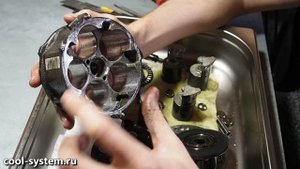 Разбираем компрессор Denso 5SEL12C от автомобилей Peugeot и Citroen. Смотрим, почему не работал!