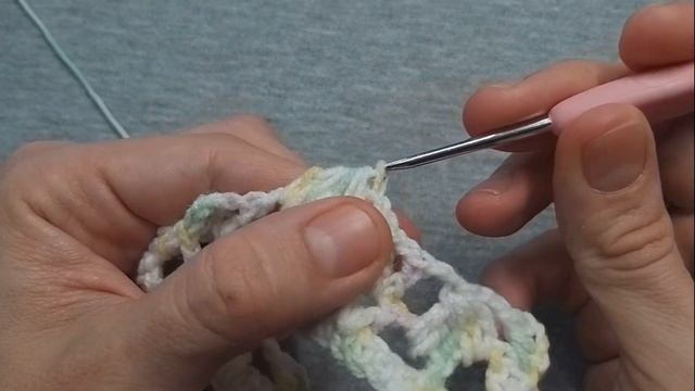 Крючок для начинающих. Урок 92. Кайма крючком. смотреть онлайн