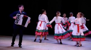 Николай Пыркин "Чувашские наигрыши " Народный ансамбль танца "Сарпике"