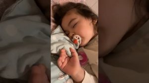 Асалия не хочет вставать в садик