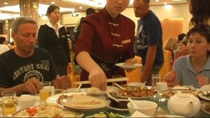 How to cook Peking Duck Как приготовить утку по Пекински.Пекин. Ресторан.