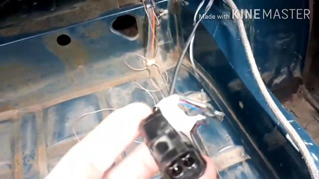 ВАЗ-2107.Датчик уровня топлива в баке. смотреть онлайн