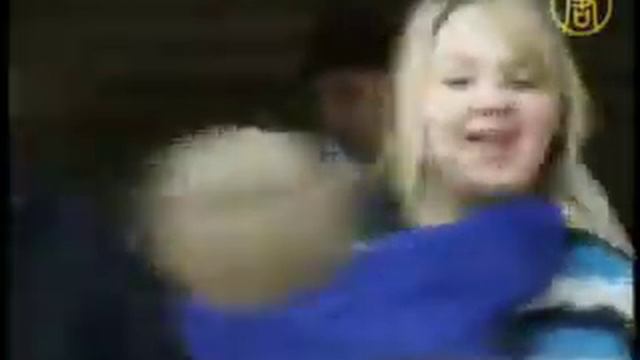 Ученые сделали сенсационное открытие: счастье  заразительно смотреть онлайн