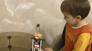 Лифт игрушка для детей из конструктора Lego