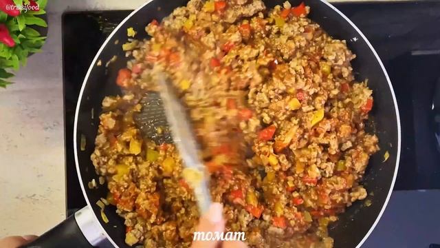 НЕРЯХА ДЖО! ЭТОТ БУРГЕР УДИВИТ ЛЮБОГО! ЗАПАСАЙСЯ САЛФЕТКАМИ, ВЕДЬ ОН НЕРЕАЛЬНО СОЧНЫЙ И ВКУСНЫЙ! смотреть онлайн