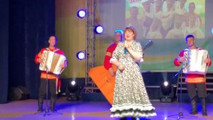 Ах ночь, голубая ночь ! Очень красивое исполнение этой песни !!!