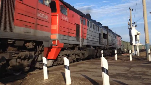 2тэ10у-167 и 2тэ10у-318 с углём в Моршанске смотреть онлайн