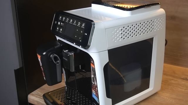 Обзор кофемашины Philips 4300 series LatteGo