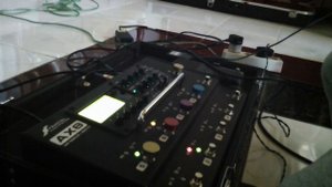 Fractal AX8 soundcheck ( into laney iron heart 60 power amp )