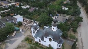пролет квадрокоптера над храмом в селе Морском, Судак, Крым