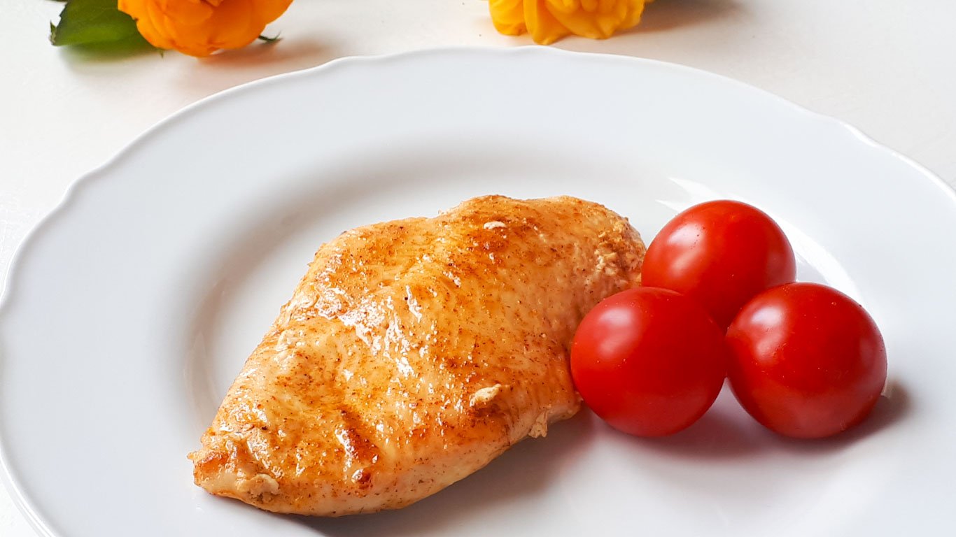 Что можно приготовить из грудки курицы? Жареная куриная грудка – это вкусно. Рецепт вкусной грудки.