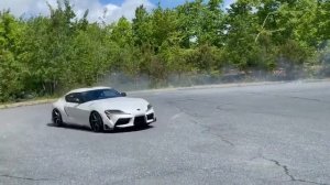 Toyota Supra A90 donuts