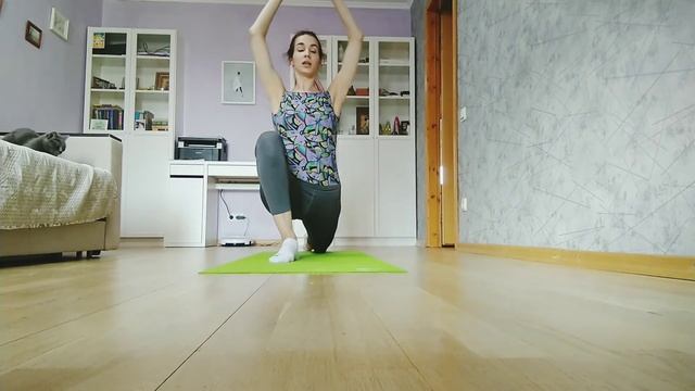 О продольном шпагате просто и доступно ??? смотреть онлайн