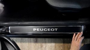 Наклейки на пороги для Пежо 206 (Peugeot 206)