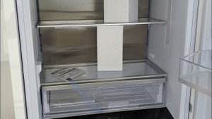 Холодильник Whirlpool, ремонт, замена воздушной заслонки.