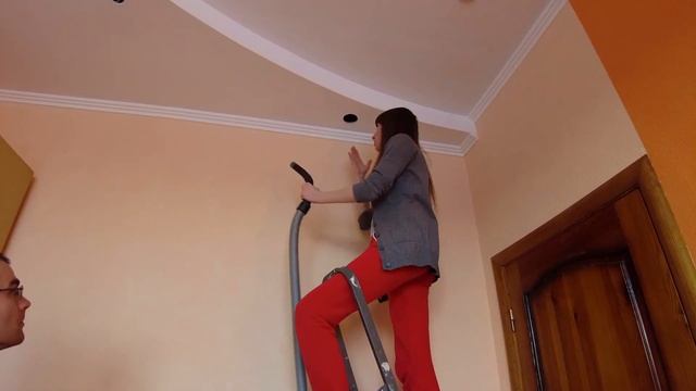 Как легко заменить маленькие встраиваемые светильники на светильники GX53 в потолке из гипсокартона смотреть онлайн