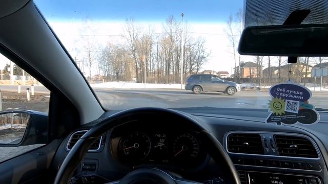 Я Фольксваген ПОЛО от ДЕЛИМОБИЛЬ ШАТАЛ!!! И он ШАТАЛСЯ... Сравнительный ОБЗОР, плюсы и МИНУСЫ. смотреть онлайн