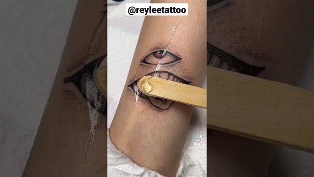 ?ANIME TATTOOS?@reyleetattoo #viral #tiktok #otaku #animeedit #tattoo #game #shorts #anime #tatuaje