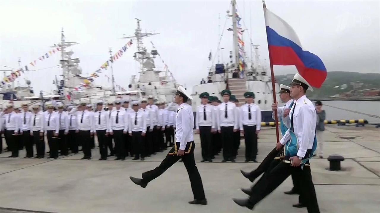 Песни про военных моряков. Морской флот. Форма морских пограничников. ВМФ МЧПВ. Моряки пограничники.