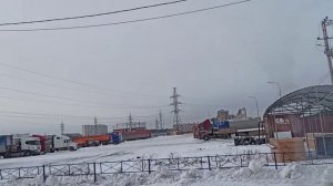 дальнобой на газон некст. отмываем стекла и панель.