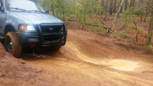 97 Ford Expedition, Collier Mills Park, OFF-ROADING (part 3)