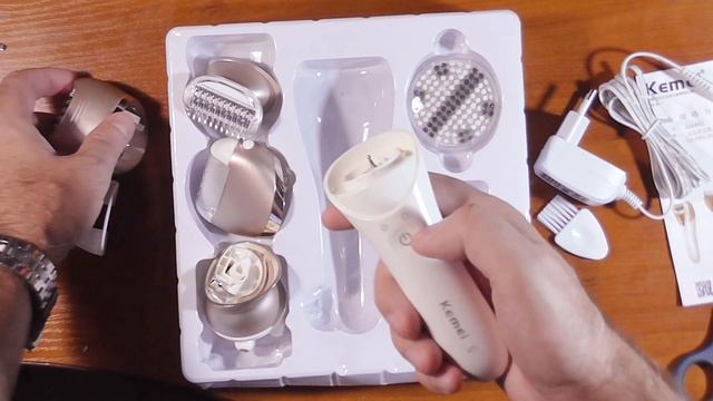 Мега крутой набор для женщин! Эпилятор с насадками по смешной ценеМега крутой набор для женщин! Эпил смотреть онлайн