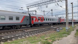 ЭП1П-029 с пассажирским поездом №507 Ижевск - Новороссийск