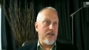 Это Дмитрий Халезов, бывший кадровый офицер т.н. «войсковой части 46179», известной также как