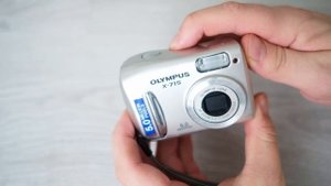 Olympus X-715 / FE-115 – A Stylish and Basic Digicam from 2006