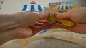 Мороженое Play-Doh, играем и делаем мороженое Плэй До