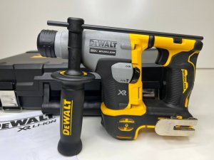 Перфоратор Dewalt DCH172NT + кейс. Оригинал