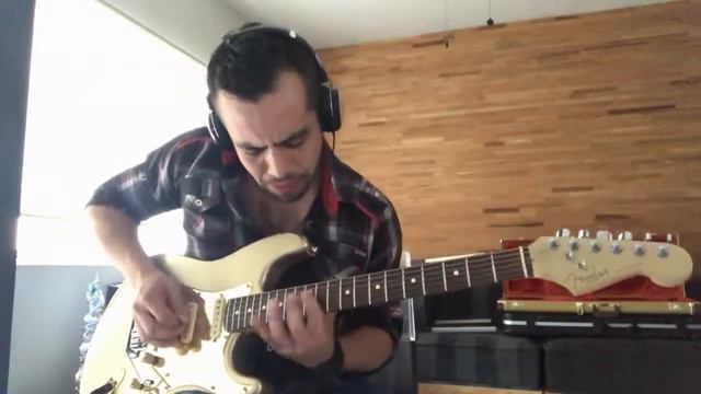 Fender Stratocaster USA vs Jackson DK2 PRO смотреть онлайн