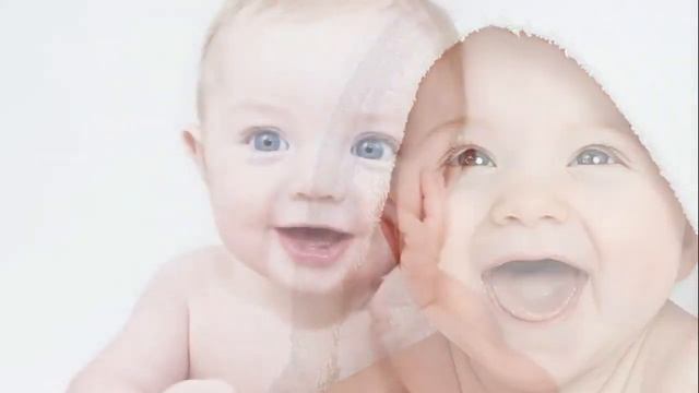 УЛЫБКА НОВОРОЖДЕННОГО РЕБЕНКА | Когда младенец начинает улыбаться и смеяться и почему это важно