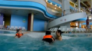 Аквапарк Мореон!!  Семейный поход в аквапарк, отличные горки !!!