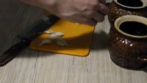 Свинина с гречкой в горшочках